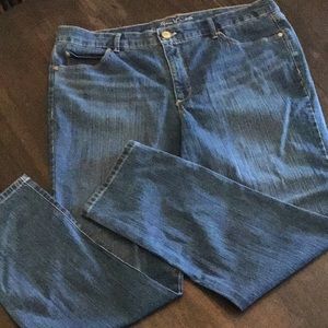 Gloria Vanderbilt All around slimming